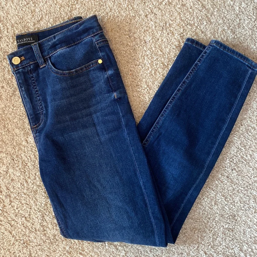 Talbots Flawless Five-Pocket Dark Wash Jeggings - Picture 3 of 10